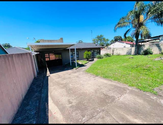 2 BEDROOM HOUSE FOR SALE IN ESIKHAWINI H